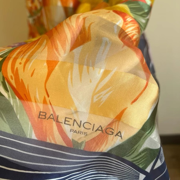 Balenciaga Japanese Vintage Silk Scarf - Picture 4 of 6